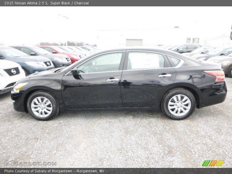 Super Black / Charcoal 2015 Nissan Altima 2.5 S