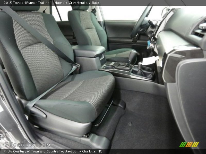 Magnetic Gray Metallic / Black 2015 Toyota 4Runner Trail 4x4