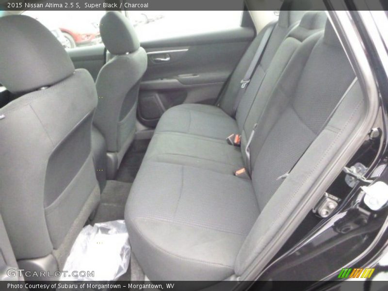 Super Black / Charcoal 2015 Nissan Altima 2.5 S