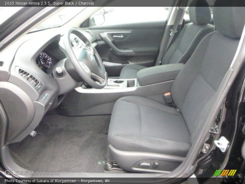 Super Black / Charcoal 2015 Nissan Altima 2.5 S