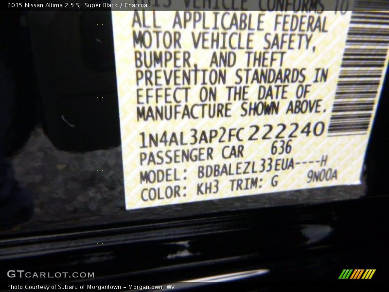 Super Black / Charcoal 2015 Nissan Altima 2.5 S