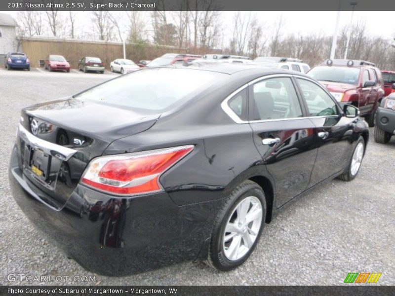 Super Black / Charcoal 2015 Nissan Altima 2.5 SV