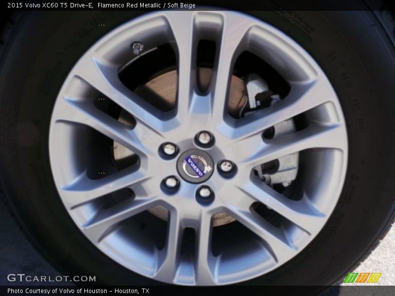 Flamenco Red Metallic / Soft Beige 2015 Volvo XC60 T5 Drive-E