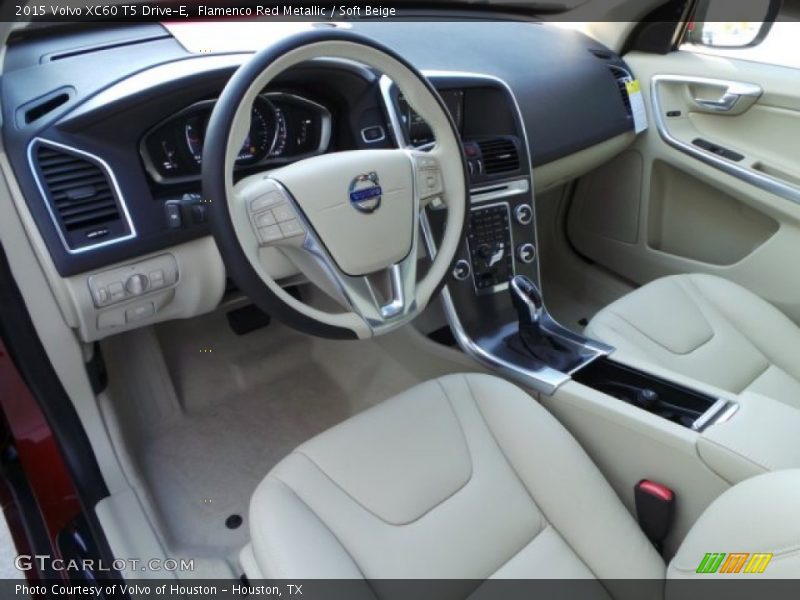 Flamenco Red Metallic / Soft Beige 2015 Volvo XC60 T5 Drive-E
