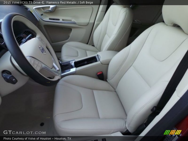 Flamenco Red Metallic / Soft Beige 2015 Volvo XC60 T5 Drive-E