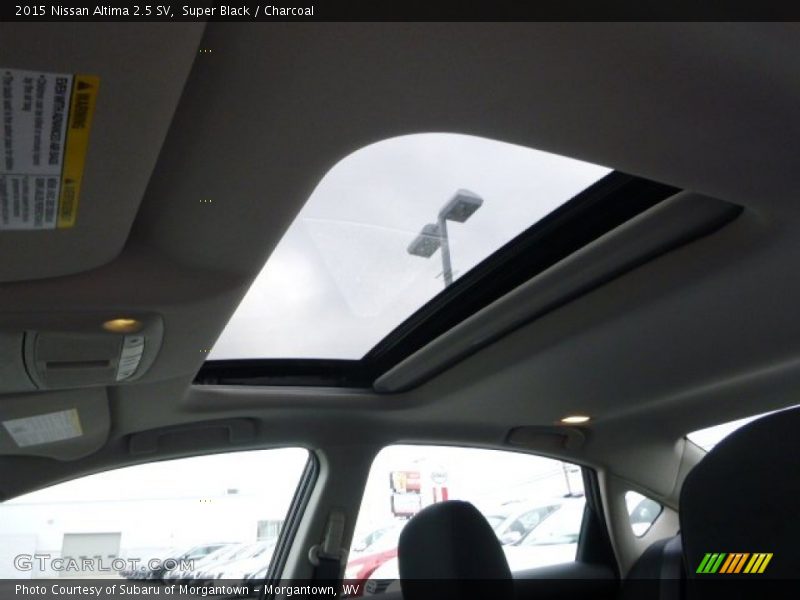 Super Black / Charcoal 2015 Nissan Altima 2.5 SV
