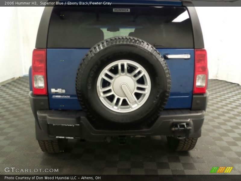 Superior Blue / Ebony Black/Pewter Gray 2006 Hummer H3