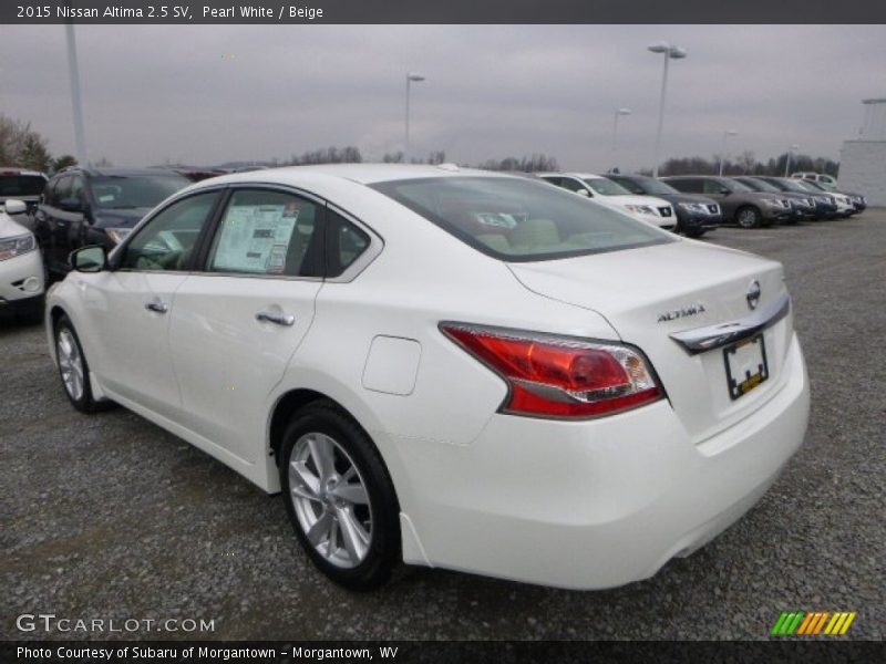 Pearl White / Beige 2015 Nissan Altima 2.5 SV