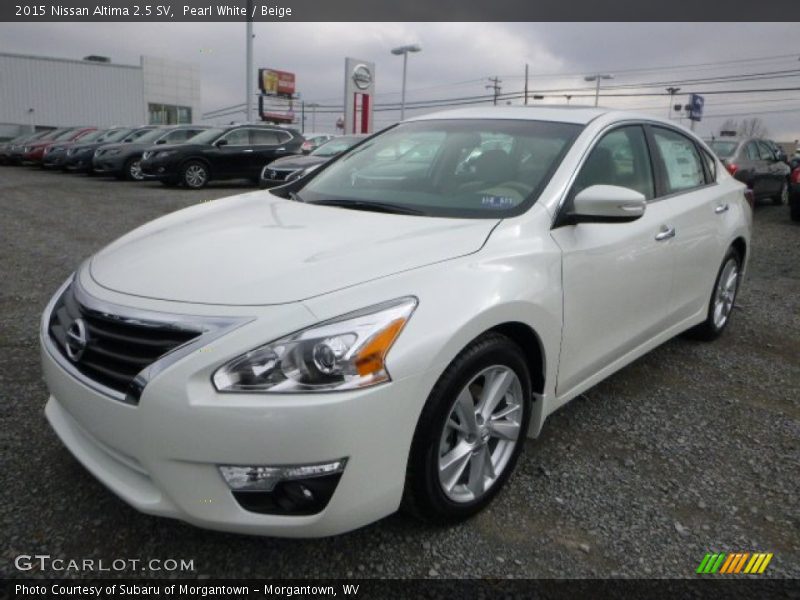 Pearl White / Beige 2015 Nissan Altima 2.5 SV