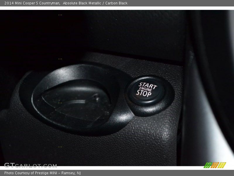 Absolute Black Metallic / Carbon Black 2014 Mini Cooper S Countryman