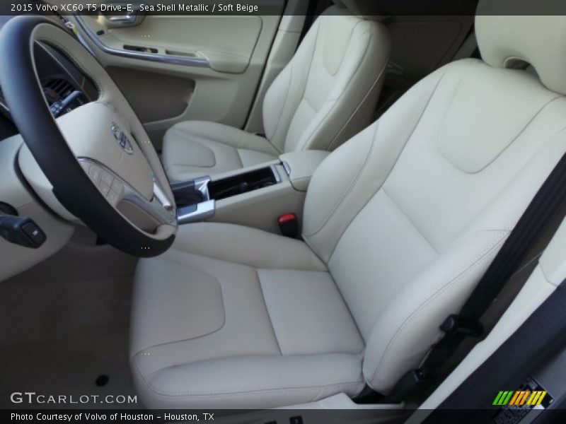 Sea Shell Metallic / Soft Beige 2015 Volvo XC60 T5 Drive-E