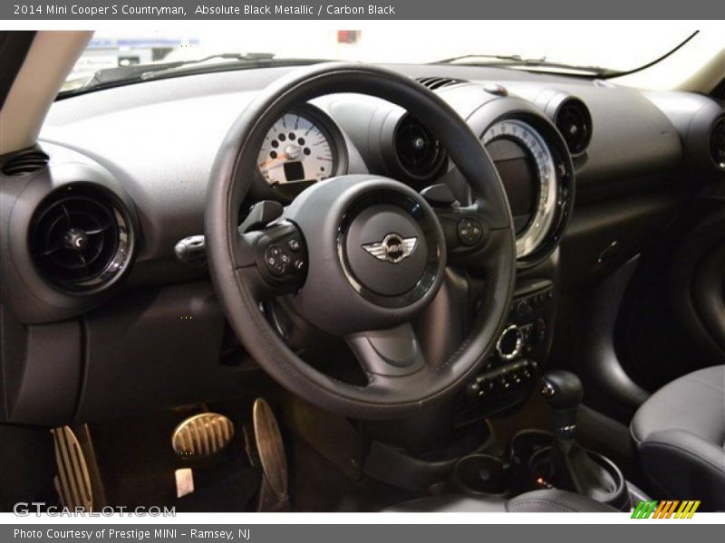 Absolute Black Metallic / Carbon Black 2014 Mini Cooper S Countryman