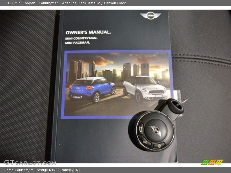 Absolute Black Metallic / Carbon Black 2014 Mini Cooper S Countryman