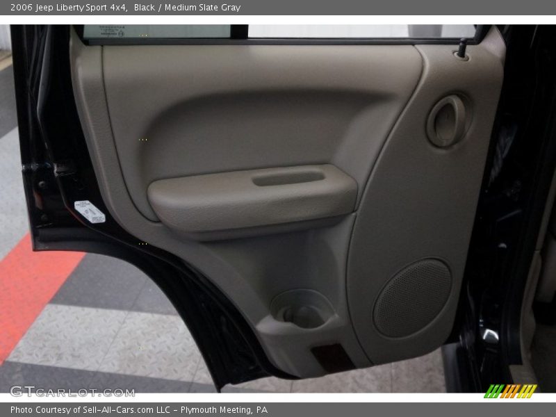 Black / Medium Slate Gray 2006 Jeep Liberty Sport 4x4