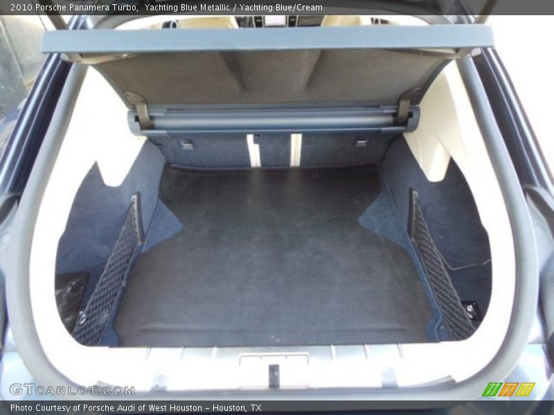  2010 Panamera Turbo Trunk