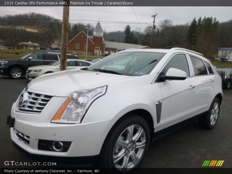 Front 3/4 View of 2015 SRX Performance AWD