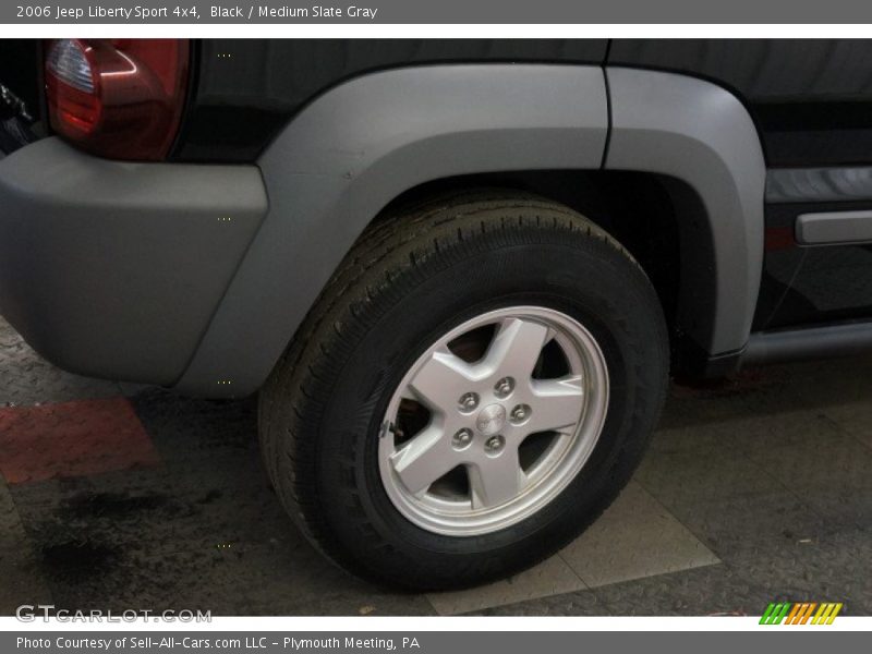 Black / Medium Slate Gray 2006 Jeep Liberty Sport 4x4