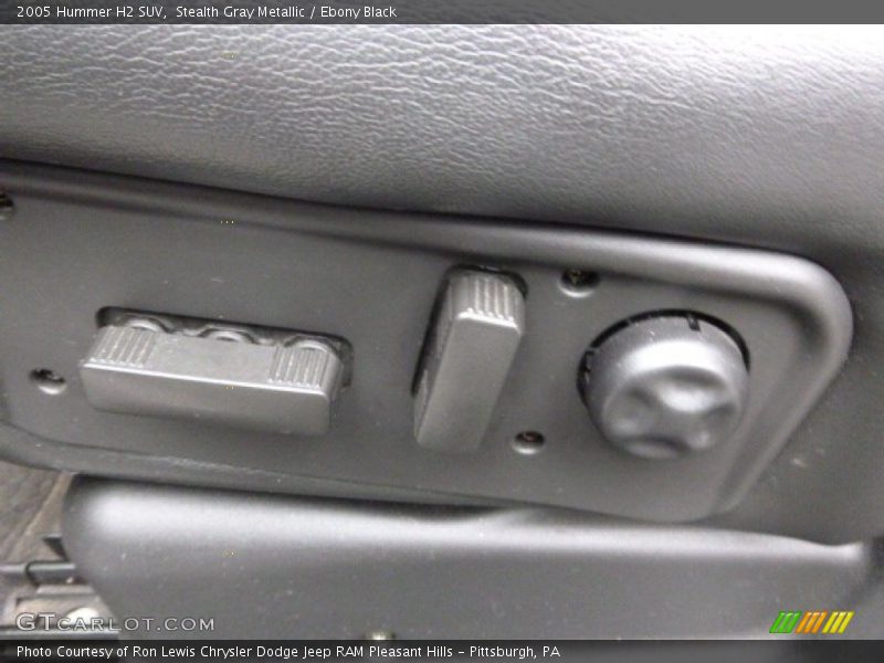 Stealth Gray Metallic / Ebony Black 2005 Hummer H2 SUV