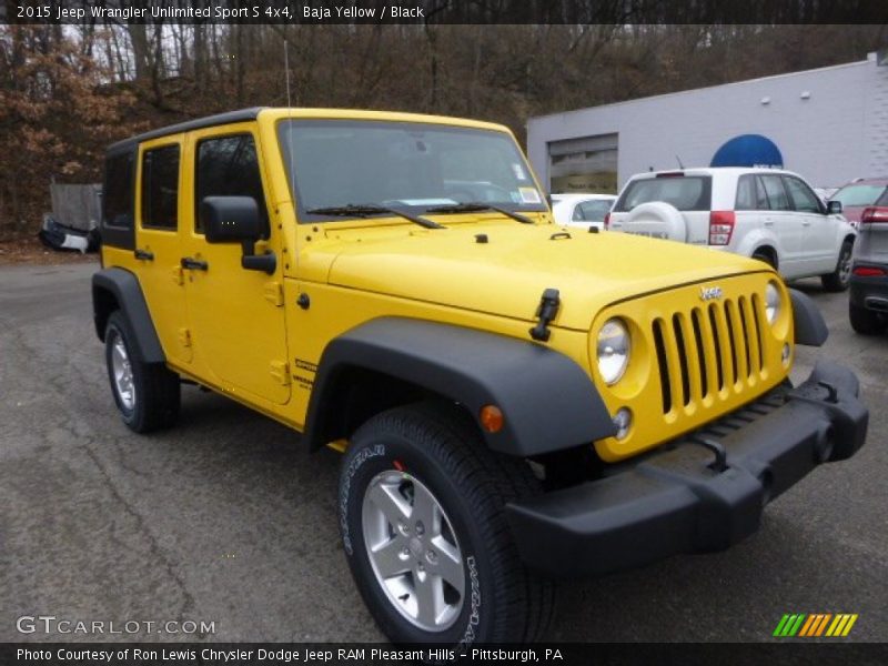 Front 3/4 View of 2015 Wrangler Unlimited Sport S 4x4