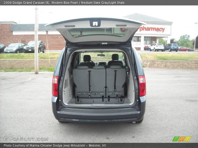 Modern Blue Pearl / Medium Slate Gray/Light Shale 2009 Dodge Grand Caravan SE