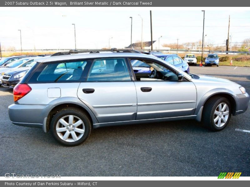 Brilliant Silver Metallic / Dark Charcoal Tweed 2007 Subaru Outback 2.5i Wagon