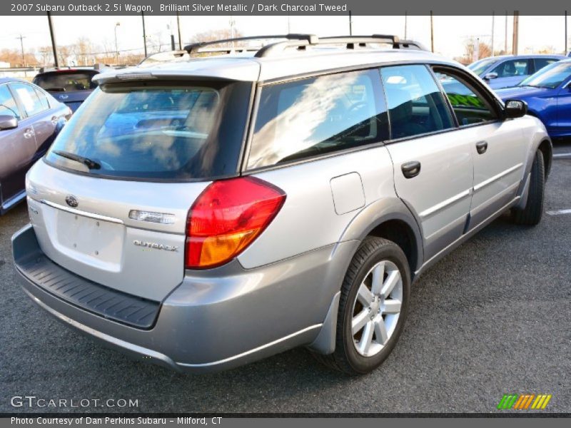 Brilliant Silver Metallic / Dark Charcoal Tweed 2007 Subaru Outback 2.5i Wagon