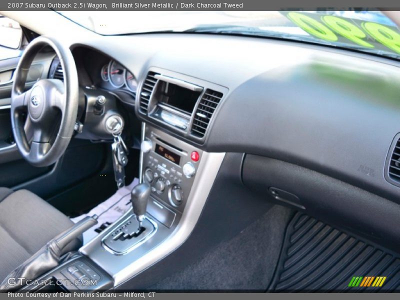Brilliant Silver Metallic / Dark Charcoal Tweed 2007 Subaru Outback 2.5i Wagon
