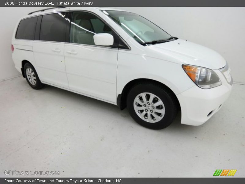 Front 3/4 View of 2008 Odyssey EX-L