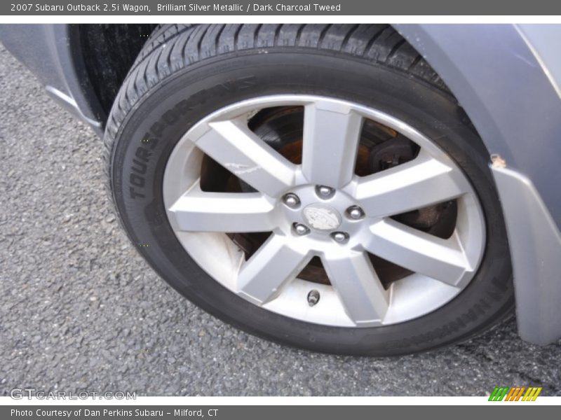 Brilliant Silver Metallic / Dark Charcoal Tweed 2007 Subaru Outback 2.5i Wagon