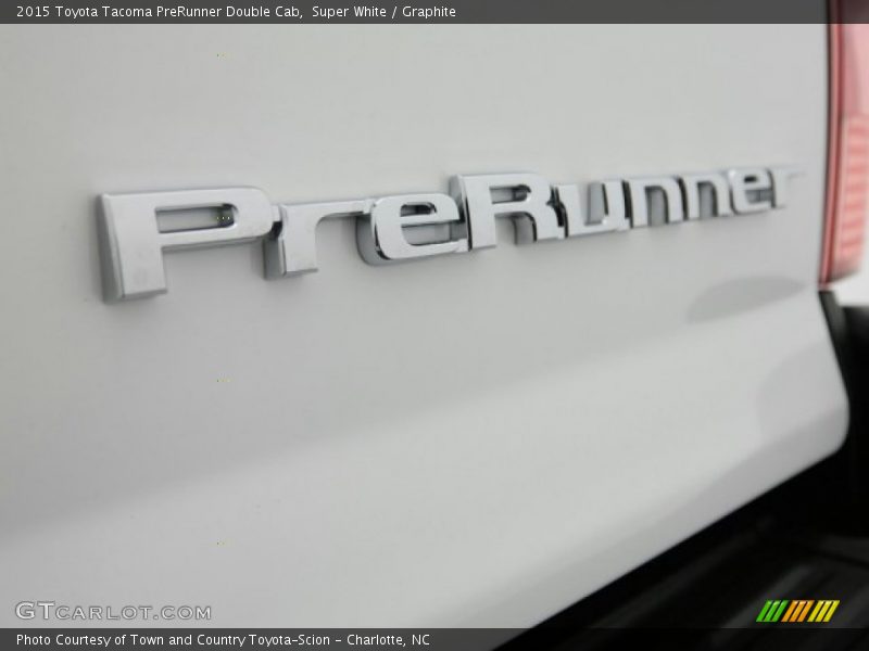 Super White / Graphite 2015 Toyota Tacoma PreRunner Double Cab