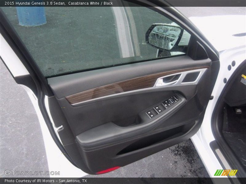 Casablanca White / Black 2015 Hyundai Genesis 3.8 Sedan