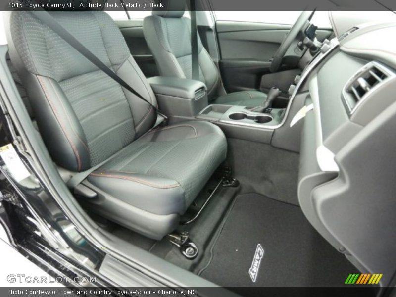 Attitude Black Metallic / Black 2015 Toyota Camry SE