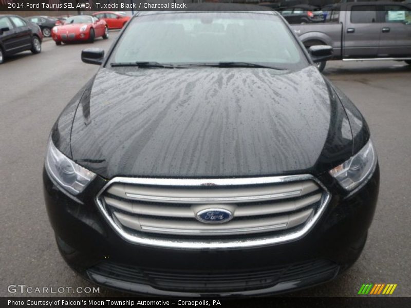 Tuxedo Black / Charcoal Black 2014 Ford Taurus SEL AWD