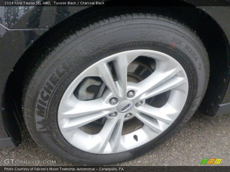 Tuxedo Black / Charcoal Black 2014 Ford Taurus SEL AWD