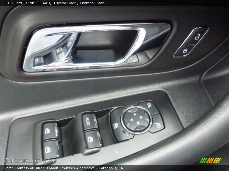 Tuxedo Black / Charcoal Black 2014 Ford Taurus SEL AWD