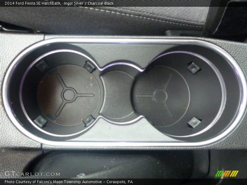 Ingot Silver / Charcoal Black 2014 Ford Fiesta SE Hatchback