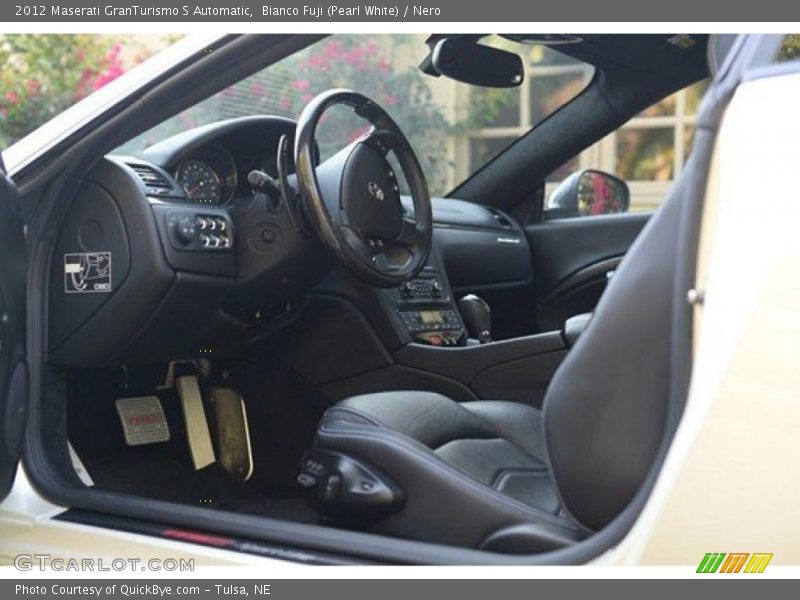  2012 GranTurismo S Automatic Nero Interior