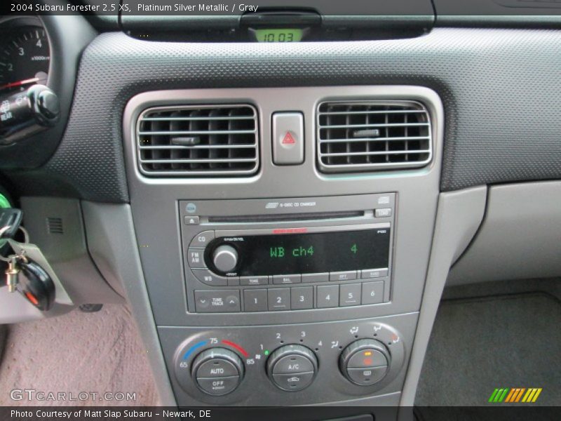 Platinum Silver Metallic / Gray 2004 Subaru Forester 2.5 XS