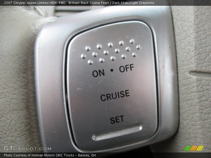 Brilliant Black Crystal Pearl / Dark Khaki/Light Graystone 2007 Chrysler Aspen Limited HEMI 4WD