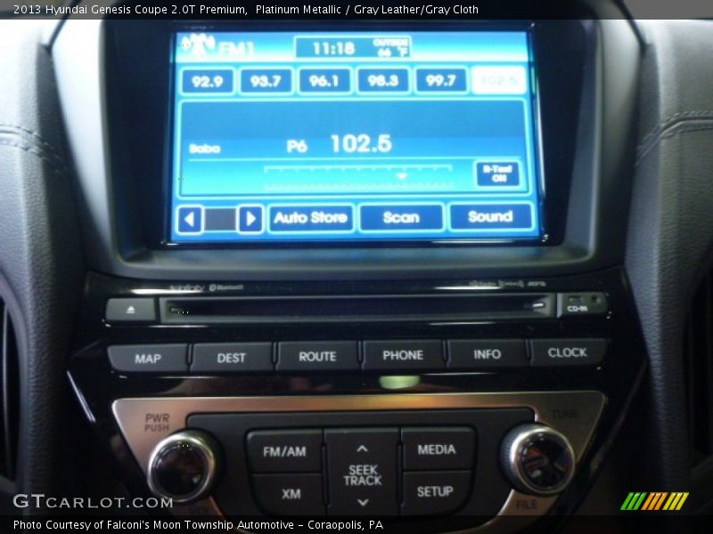 Platinum Metallic / Gray Leather/Gray Cloth 2013 Hyundai Genesis Coupe 2.0T Premium