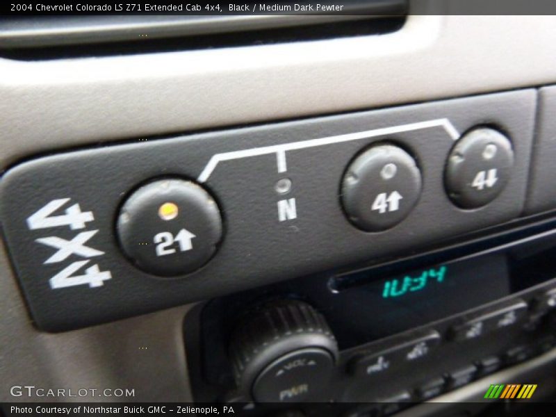 Black / Medium Dark Pewter 2004 Chevrolet Colorado LS Z71 Extended Cab 4x4