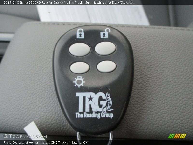 Summit White / Jet Black/Dark Ash 2015 GMC Sierra 2500HD Regular Cab 4x4 Utility Truck