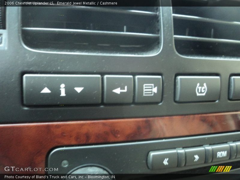 Emerald Jewel Metallic / Cashmere 2006 Chevrolet Uplander LS