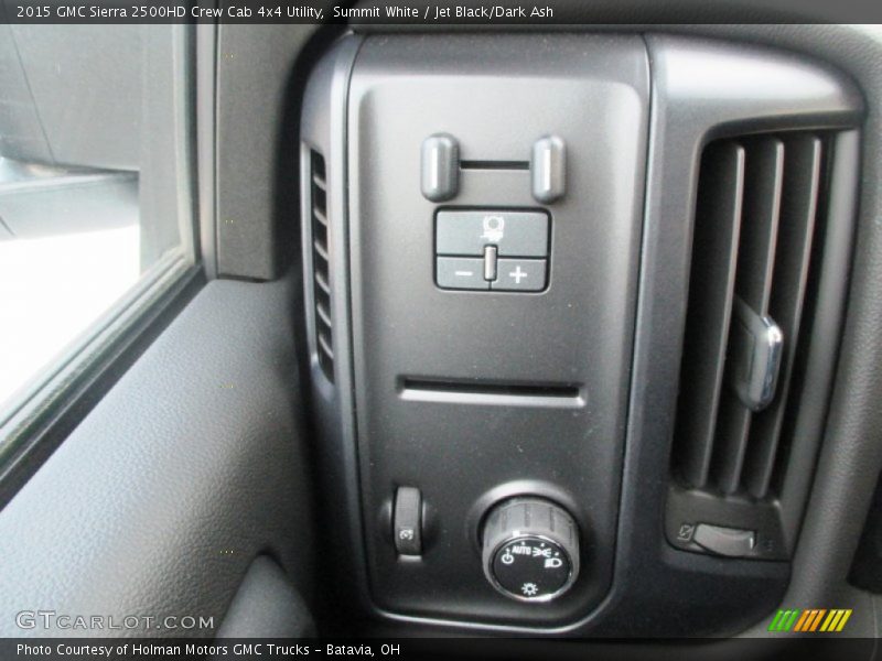 Summit White / Jet Black/Dark Ash 2015 GMC Sierra 2500HD Crew Cab 4x4 Utility