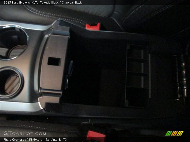 Tuxedo Black / Charcoal Black 2015 Ford Explorer XLT