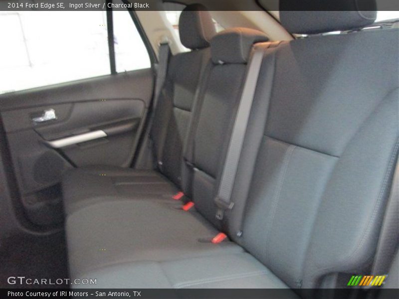 Ingot Silver / Charcoal Black 2014 Ford Edge SE