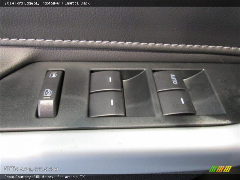 Ingot Silver / Charcoal Black 2014 Ford Edge SE