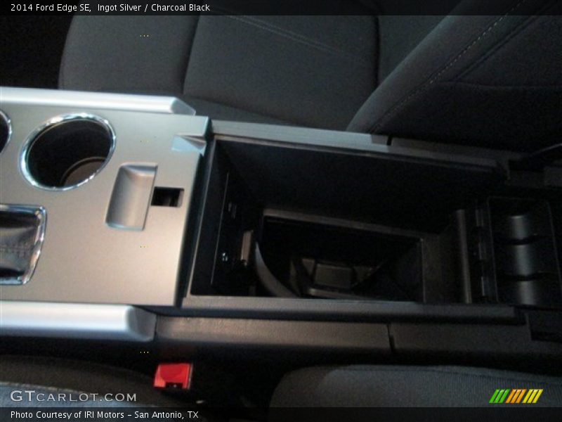 Ingot Silver / Charcoal Black 2014 Ford Edge SE