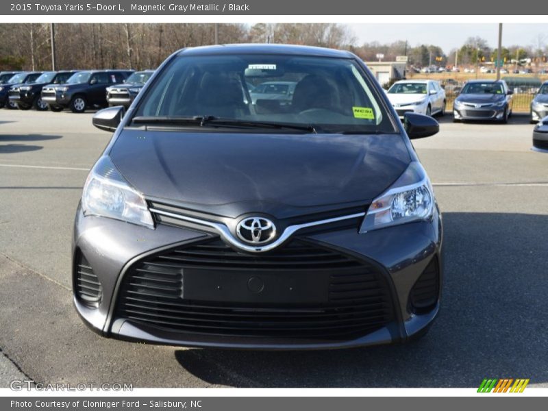 Magnetic Gray Metallic / Black 2015 Toyota Yaris 5-Door L
