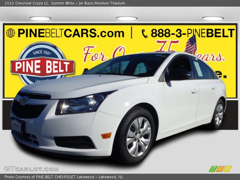Summit White / Jet Black/Medium Titanium 2013 Chevrolet Cruze LS